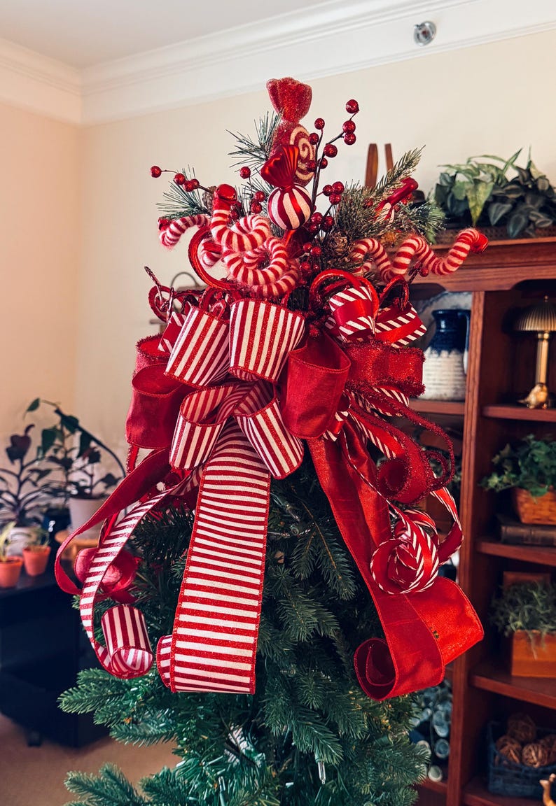 Red and White Christmas Tree Topper, 360 Degree Peppermint Topper - Etsy