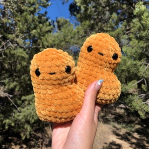 Crochet Mini Chicken Nugget Plushie - crochet food | foodie | handmade | nugget plushie | cute amigurumi