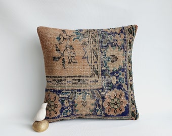 Eliz | Vintage Turkish Rug Pillow Cover Floral pillow cover Vintage Home Decor  Designer Pillow Spring Pillow Spring Decor