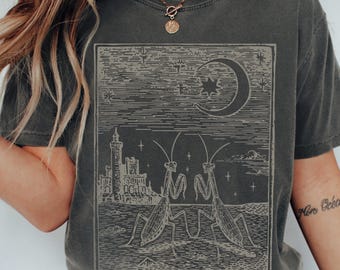 Mantis religiosa, entomología medieval, camiseta de mantis, regalo para amantes de los insectos, camiseta con gráficos de la naturaleza, camiseta para entusiastas de los insectos, ropa inspirada en el jardín
