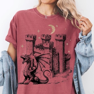 Medieval Dragon Vintage Dark Art Graphic Shirt Mystical Medieval Fantasy Fashion 90s Tattoo Retro Y2k Tshirt Dragon Lovers Gift Tee