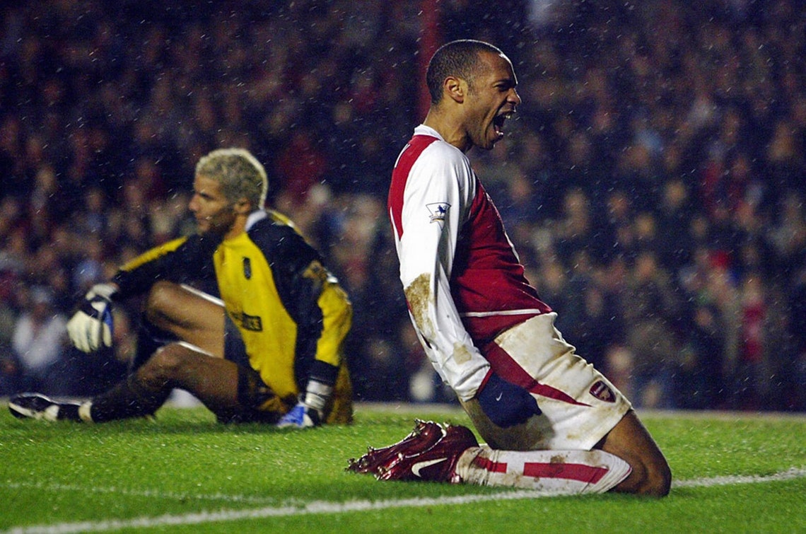 Thierry Henry Arsenal Celebration White or Black T Shirt | Etsy