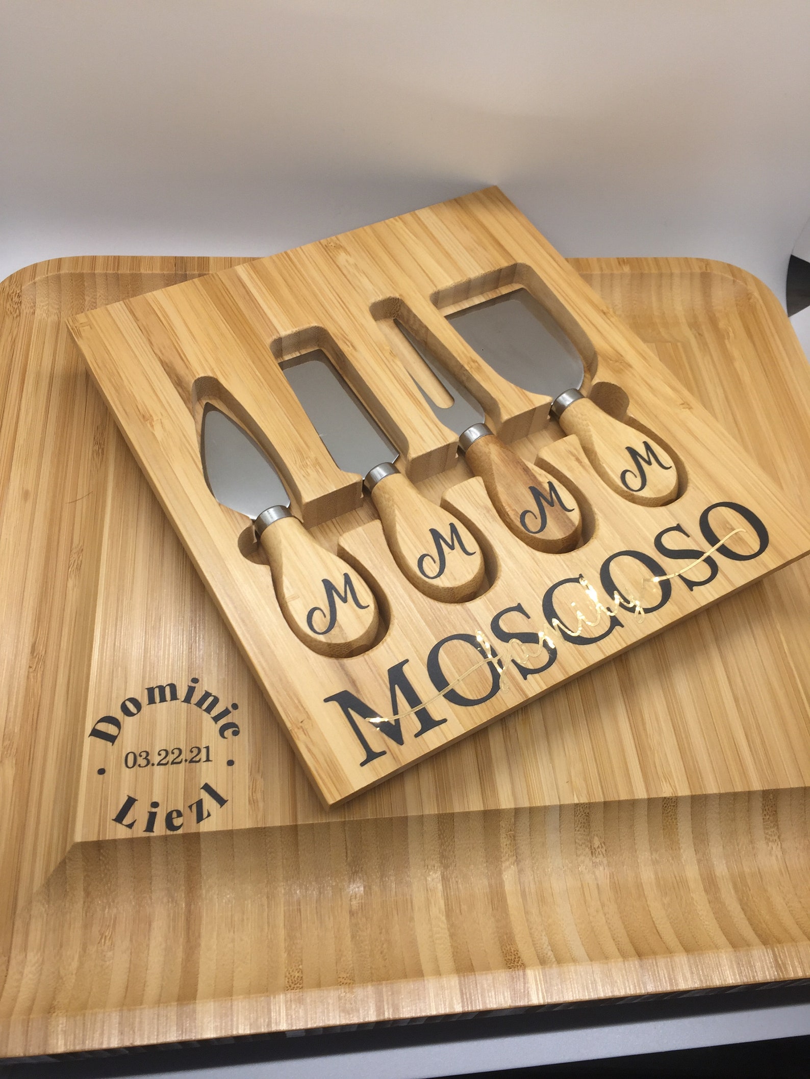 Custom Cheese Board, Wedding Gift, Housewarming Gift, Custom Wedding