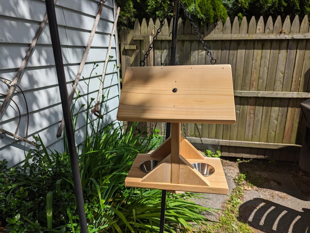 Hanging Feeder Wooden Baltimore Oriole Feeder With Roof and Chain