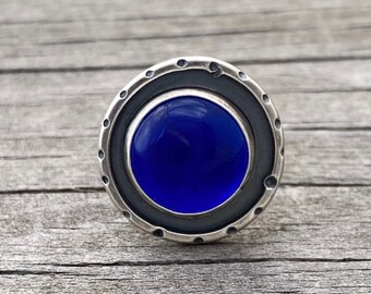 Large Size Statement Ring, Size 9.5 with Custom Fused Royal Blue Glass, Set in Sterling Silver with a Hand Stamped Geometric Patterned Band