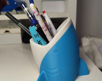 Portalápices de tiburón colorido para escritorio juvenil - práctico y elegante - organizador de escritorio - idea de regalo