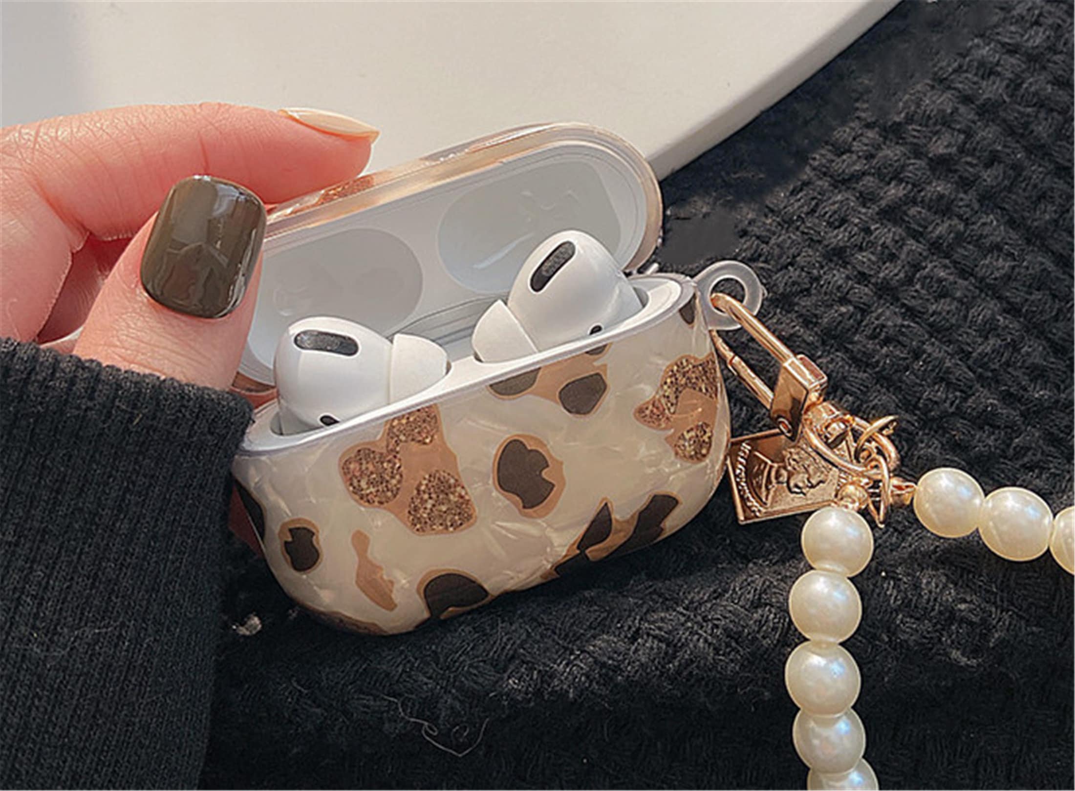 airpods pro fall out airpods pro fall out