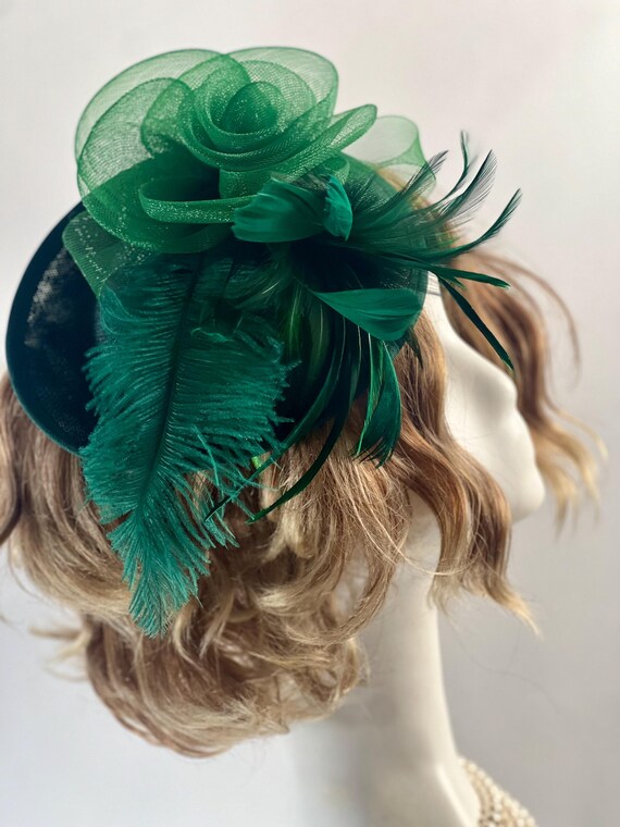 Green Feather Fascinator: Derby, Tea Party Headpiece - Etsy display picture 3