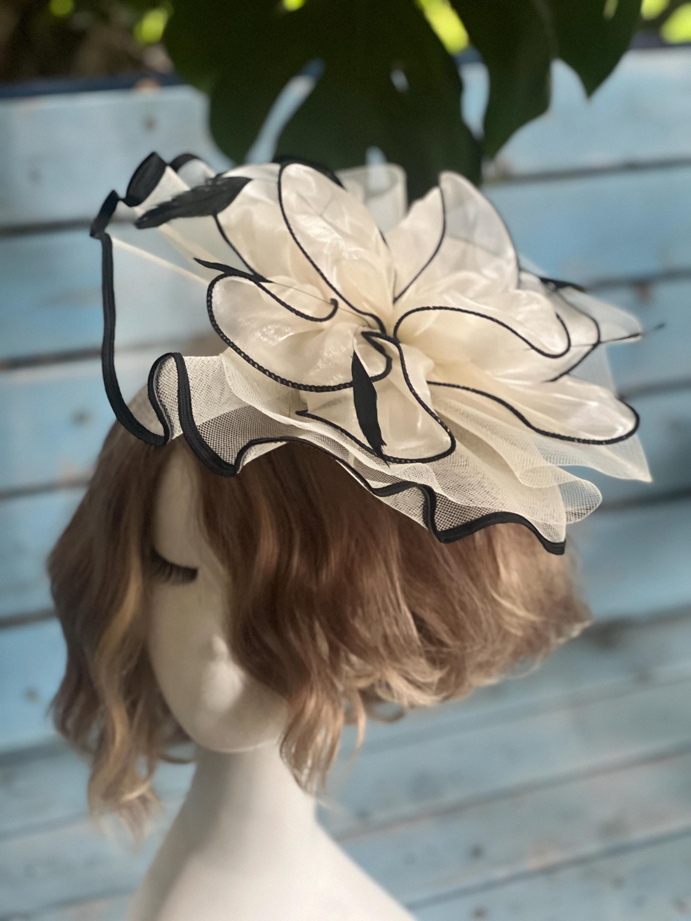 Elegant Cream and Black Fascinator Fascinator Black and Cream - Etsy main image 3