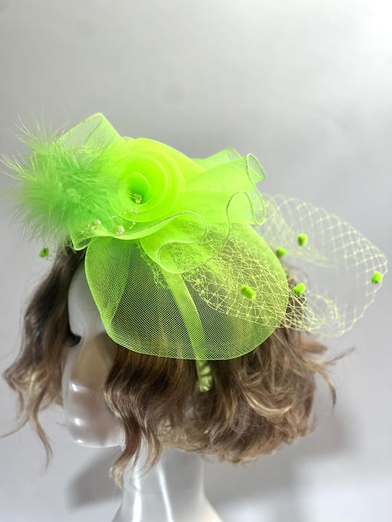 Neon Green Fascinator: Feathered Derby Hat, Tea Party  display picture 1