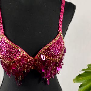 PINK bra Glamorous Belly Dance Bra – Sequin & Beaded Performance Top for Dancers, Festivals  Costumes