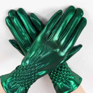 GREEN Metallic Glam Party Gloves  Shimmering Ruched Wrist Detail Eye-Catching Gloves with Glossy Finish Elegant Ruched Wrist Details