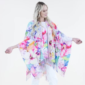 Beautiful Watercolor Art Printing Flower Ruana Soft Wool Tassel Fringe Details Poncho Wrap Free Size Classic Art Winter Wrap