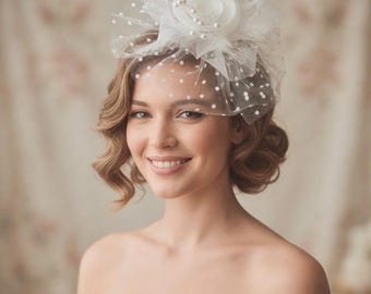 White Feather Fascinator: Kentucky Derby Tea Party Wedding Hat