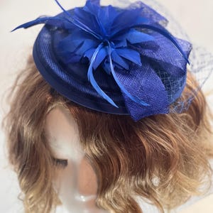 Elegant Royal Blue Fascinator Hat Perfect for Derby Day and Special Occasions  Tea Hat Fascinator Wedding Hat Church Hat