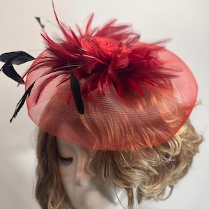 Red Feather Fascinator: Elegant Headpiece for Derby, Wedding