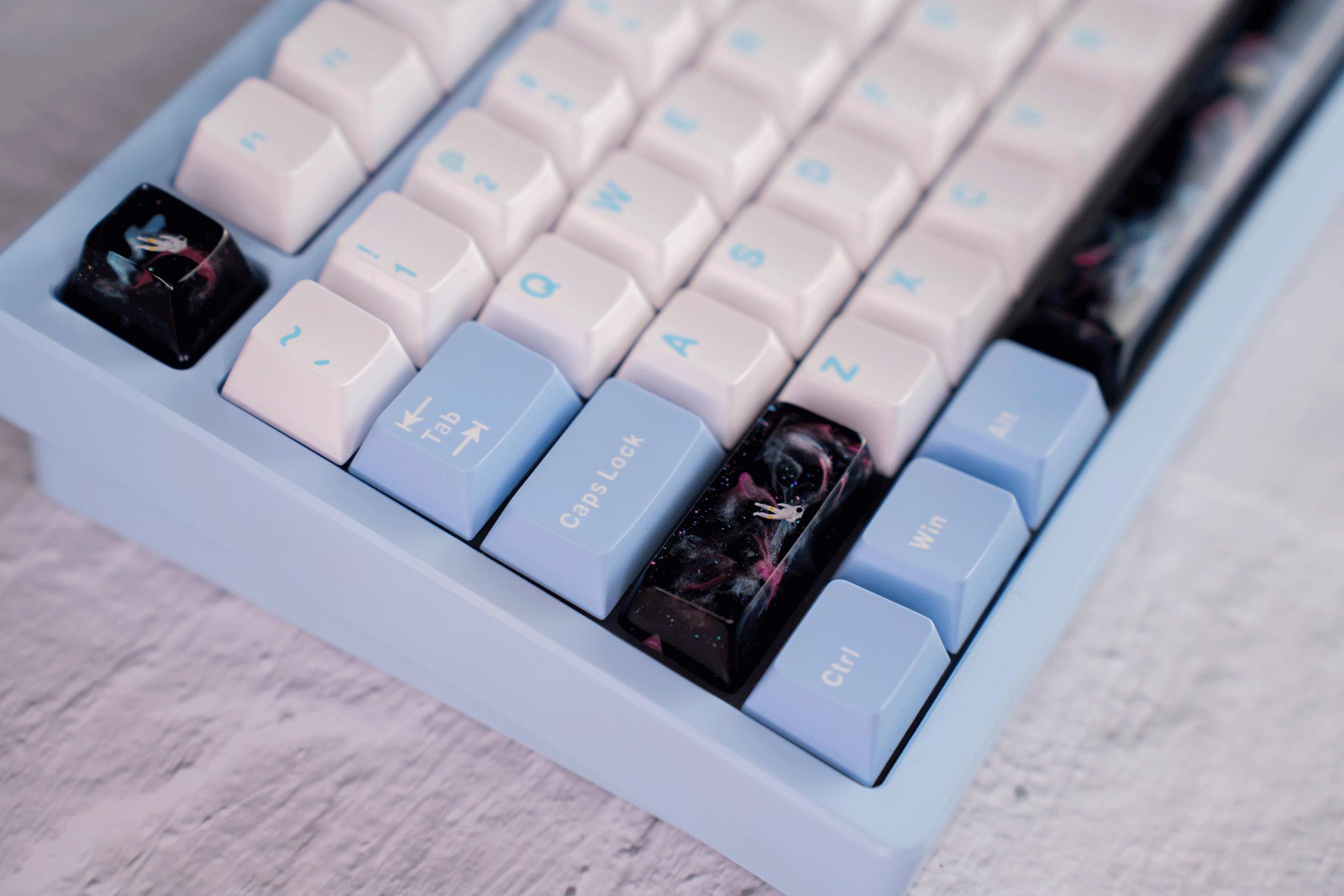 Galaxy Keycap Resin OEM Profile, Astronaut Keycap, Gravity in ...