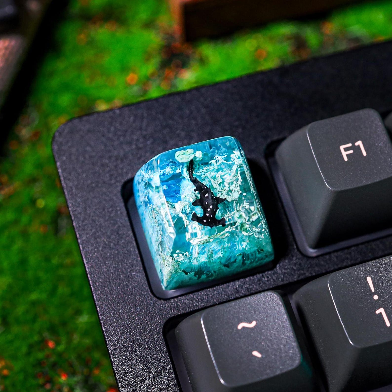 Resin HammerHead Shark Artisan Keycap