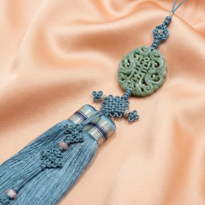 Jade Norigae – Elegant Korean Traditional Hanbok Ornament Silk Blue