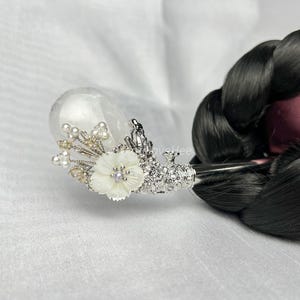 Crystal Handcrafted Korean Binyeo &quot;tri-Pearl&quot; | Traditional Hairpin with Crystal | Elegant Korean Hair Accessory