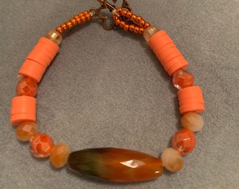 Heishi Coral & Copper Bracelet