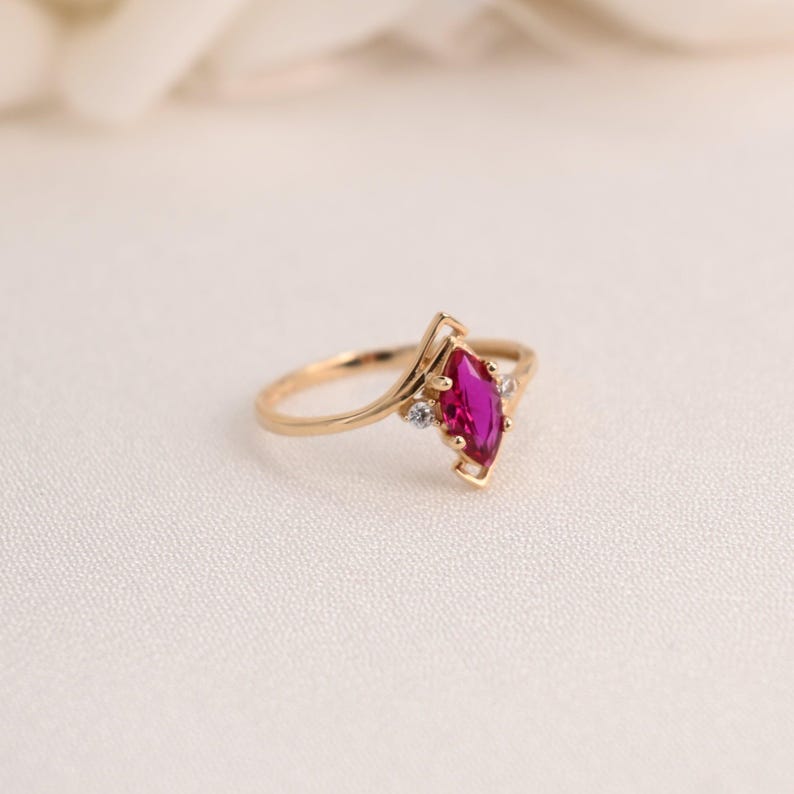 14k Marquise Simulated Ruby