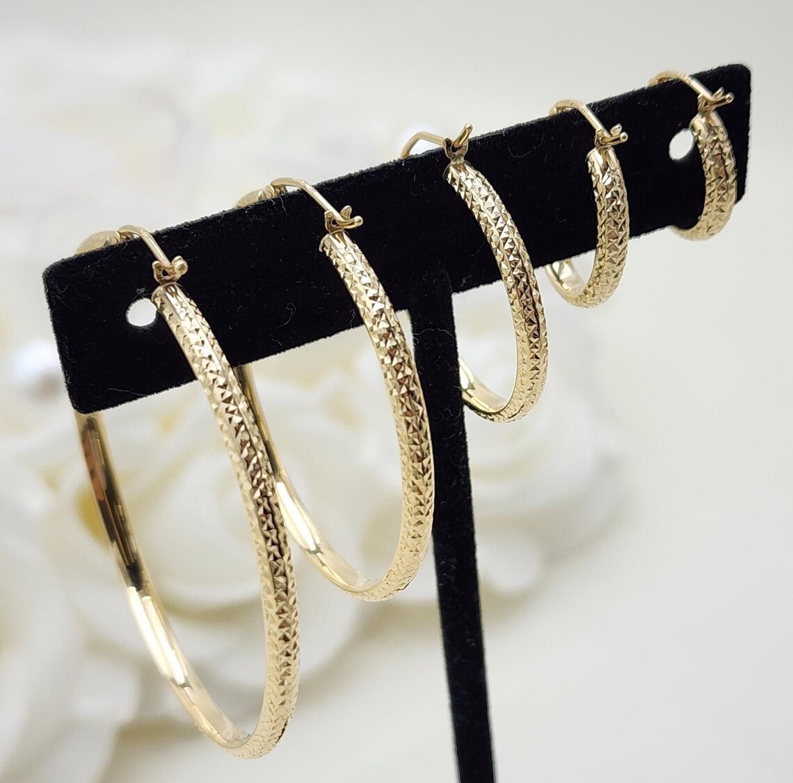 Real 14k Gold Shiny Diamond Cut Hoop Earrings - 3mm Thick - Small ...
