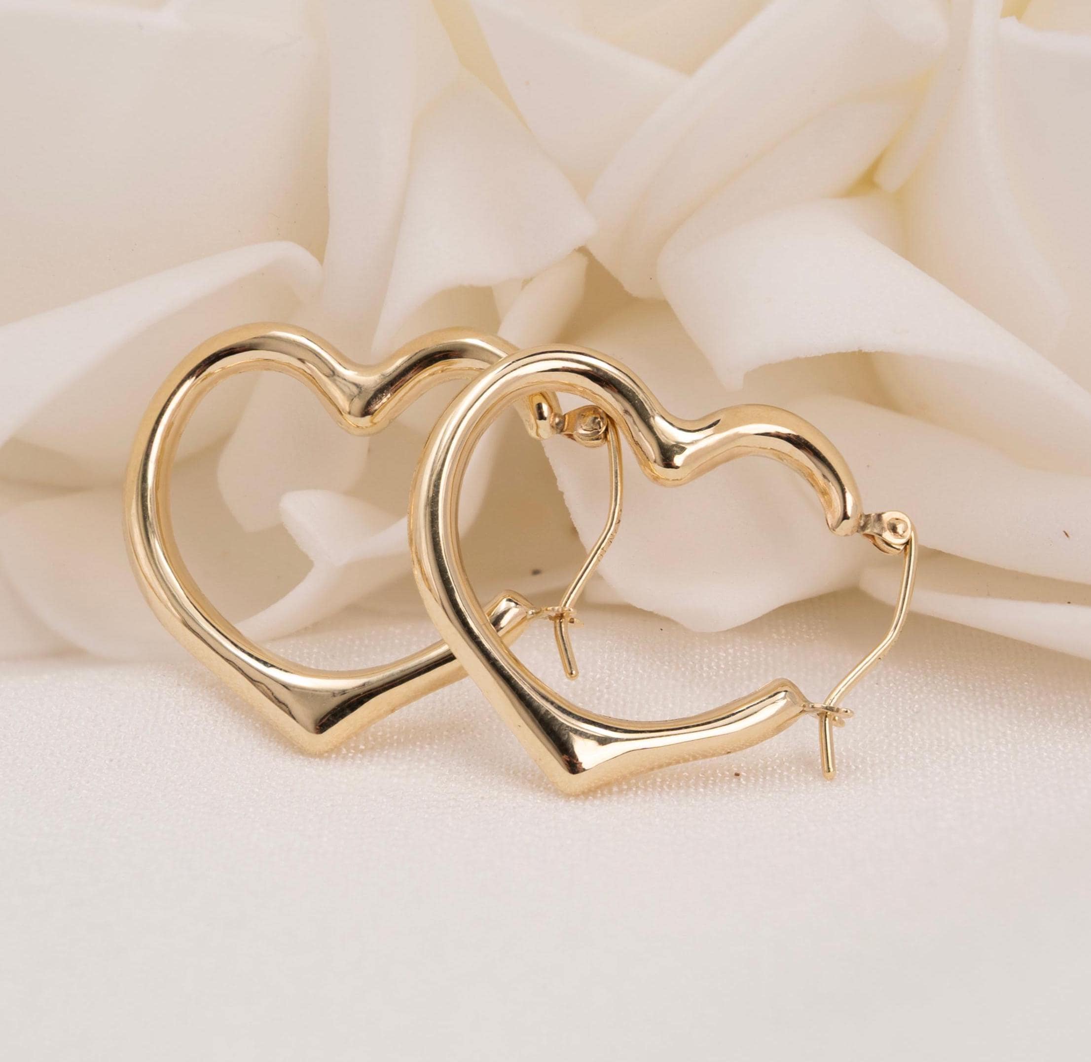 Real 14k Gold Heart Hoop Earrings - 15mm, 20mm, 25mm - For Girls & Women - Perfect For Everyday - Fine Jewelry For her