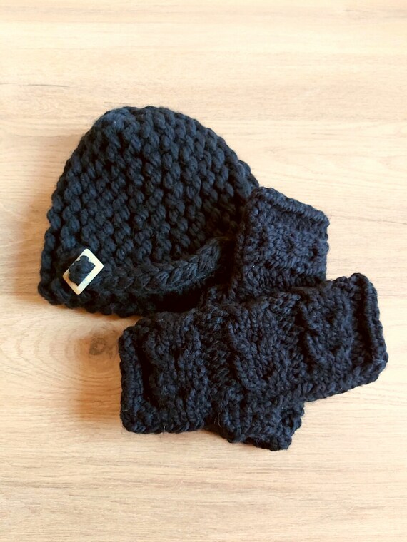 Alpaca Hat Gloves Set, Luxury Warm Winter Set, Black Hat and  display picture 1