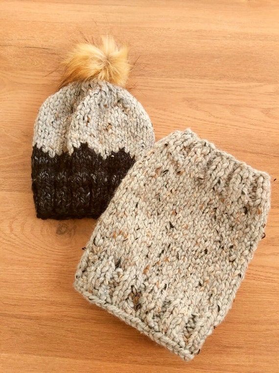 Winter Warm Knitted Scarf Beanie Hat Set for Women,pom Pom  display picture 2