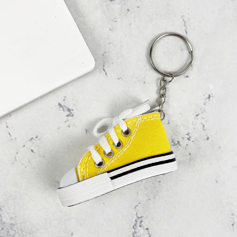mini nike shoes keychain