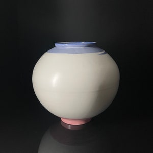 手作り韓国白磁月壺（魚の絵が描かれた中華風絵付け）、陶器、室内装飾