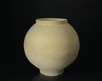 手作り韓国白磁月壺（魚の絵が描かれた中華風絵付け）、陶器、室内装飾