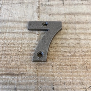 Cast Iron Numbers &#39;7&#39; - Rustic Signs - House Numbers -Numbers- Apartment Numbers - table numbers - cloakroom numbers - 5cm /2&quot; (h)