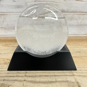 FITZROY Storm Glass WEATHER PREDICTION Desk ornament | Weather forecaster |Weather station |barometer |science  |weather predicting glass