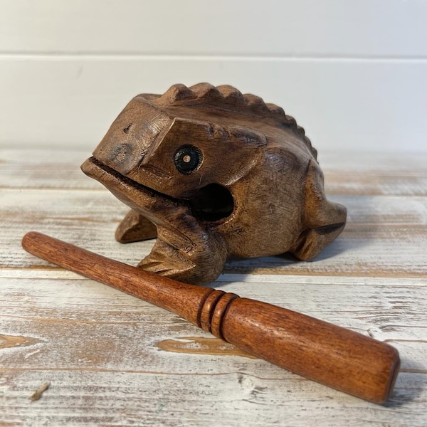 Wooden CROAKING FROG GUIRO in a gift Box | Percussion  | Fair Trade Percussion Instrument| Sound Block | Childrens Musical Instrument