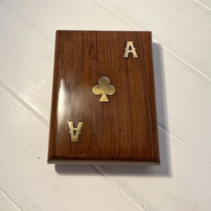 BOÎTE DE CARTES À JOUER en bois livrée avec deux paquets de voitures | Boîte de cartes à jouer | Boîte pour cartes décorative incrustée | As de pique | Poker | Pont