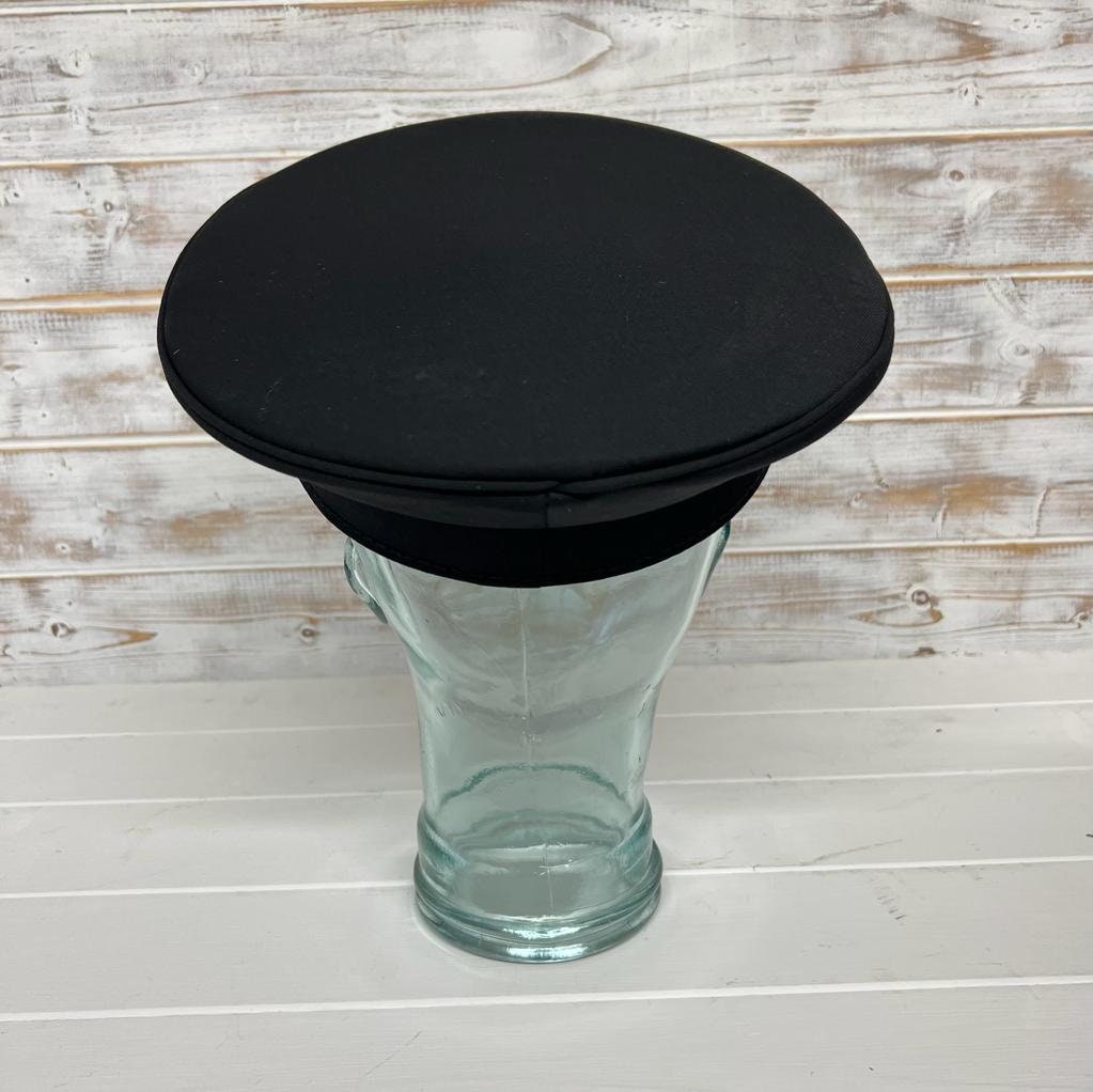 Black Chauffeur Style Peaked Cap – Size 57cm (US 7 1/8), Polyester, For Weddings, Proms, Events