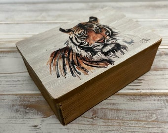 Wooden Tiger Keepsake | Box Jewellery |  Box Trinket Box | Box