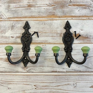 Pack of 5 FRENCH ORNATE Cast Iron Rustic Hat and Coat Hooks