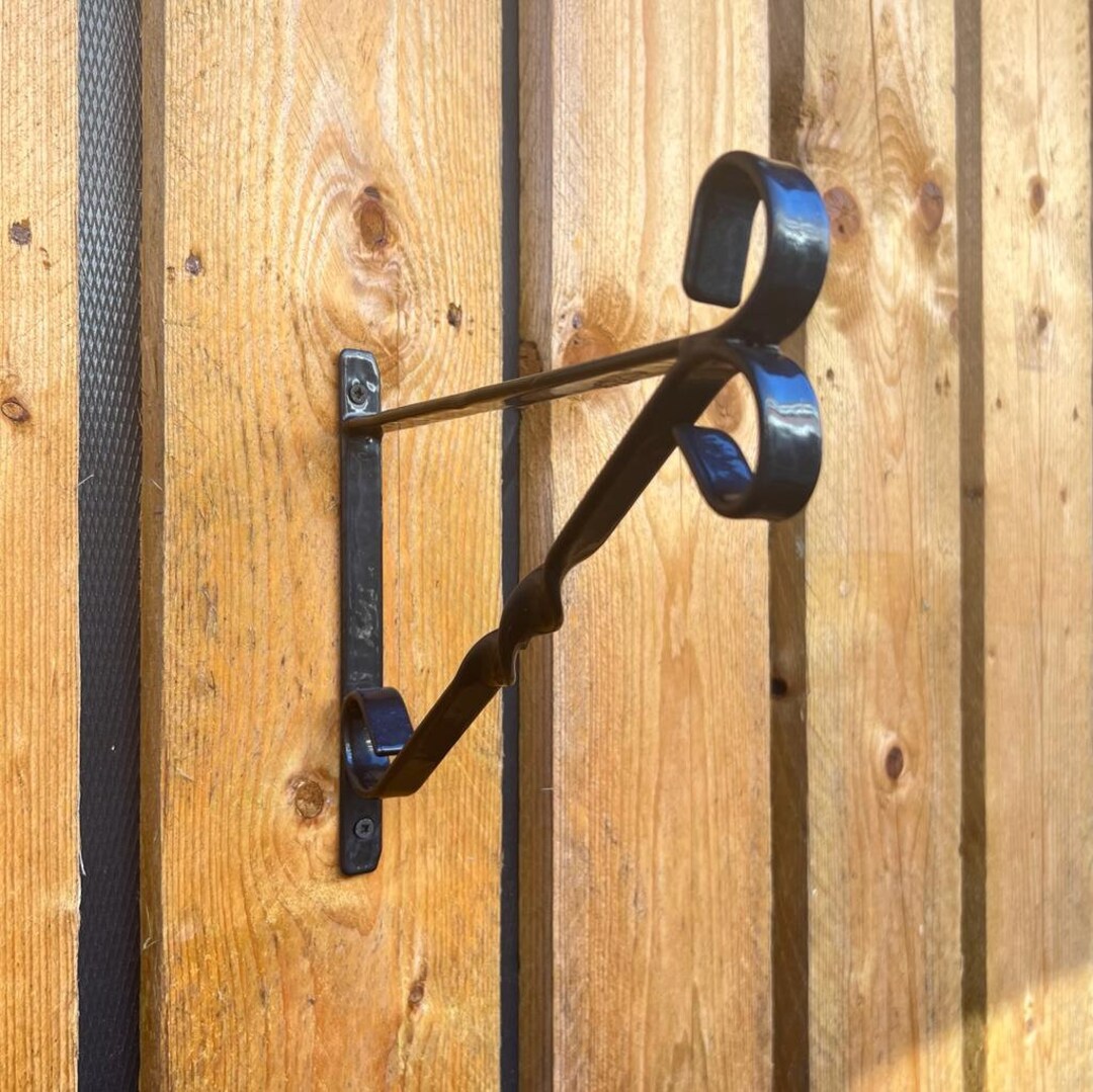 Black 10 Inch 25cm Hanging Basket Bracket Wall Hanging Hooks Hanger