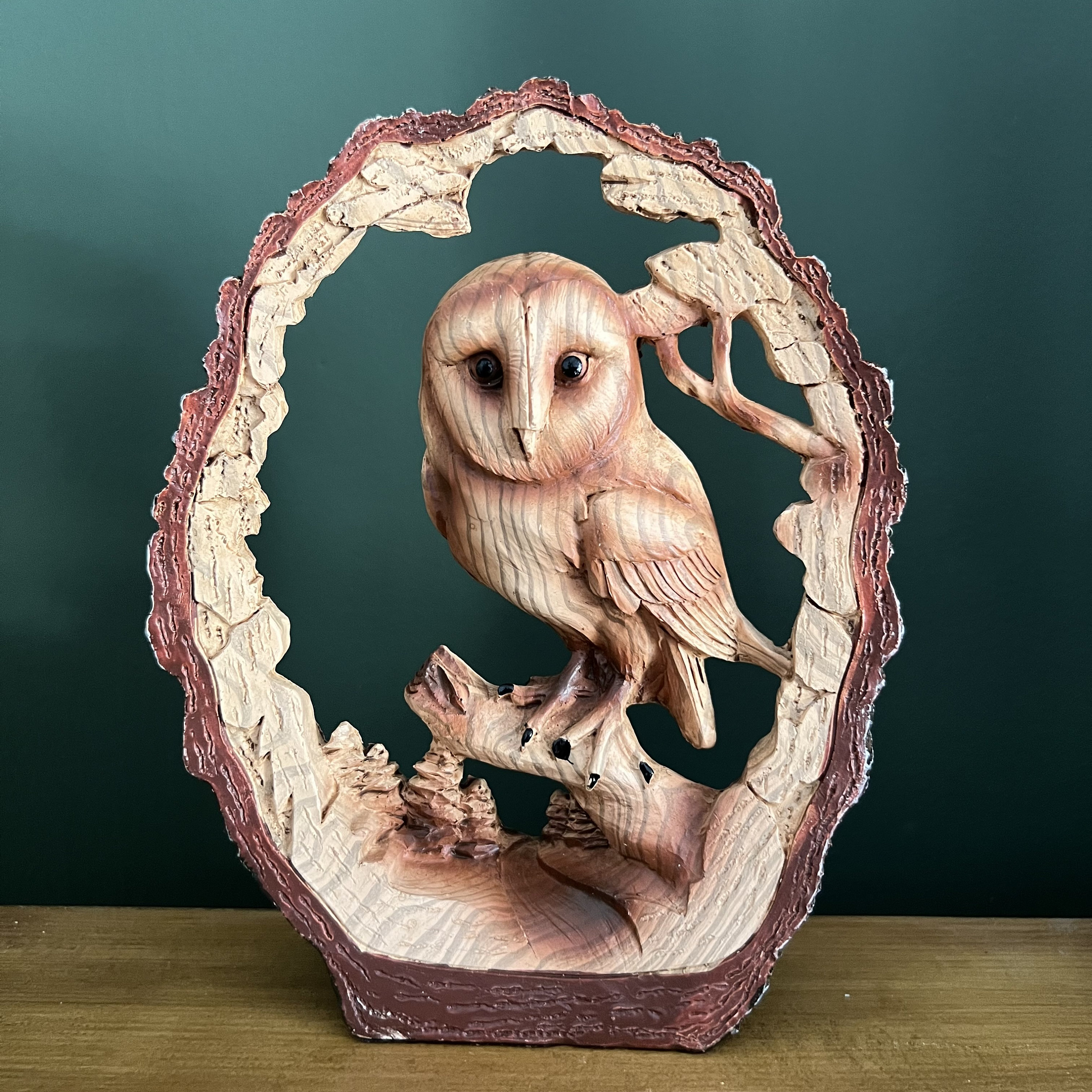 Eye catching Free Standing Graceful OWL ON A LOG decorative Ornament