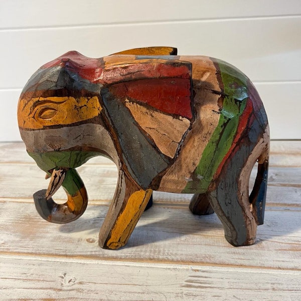 Éléphant sculpté en bois rustique - Ornement d’éléphant - Faune -