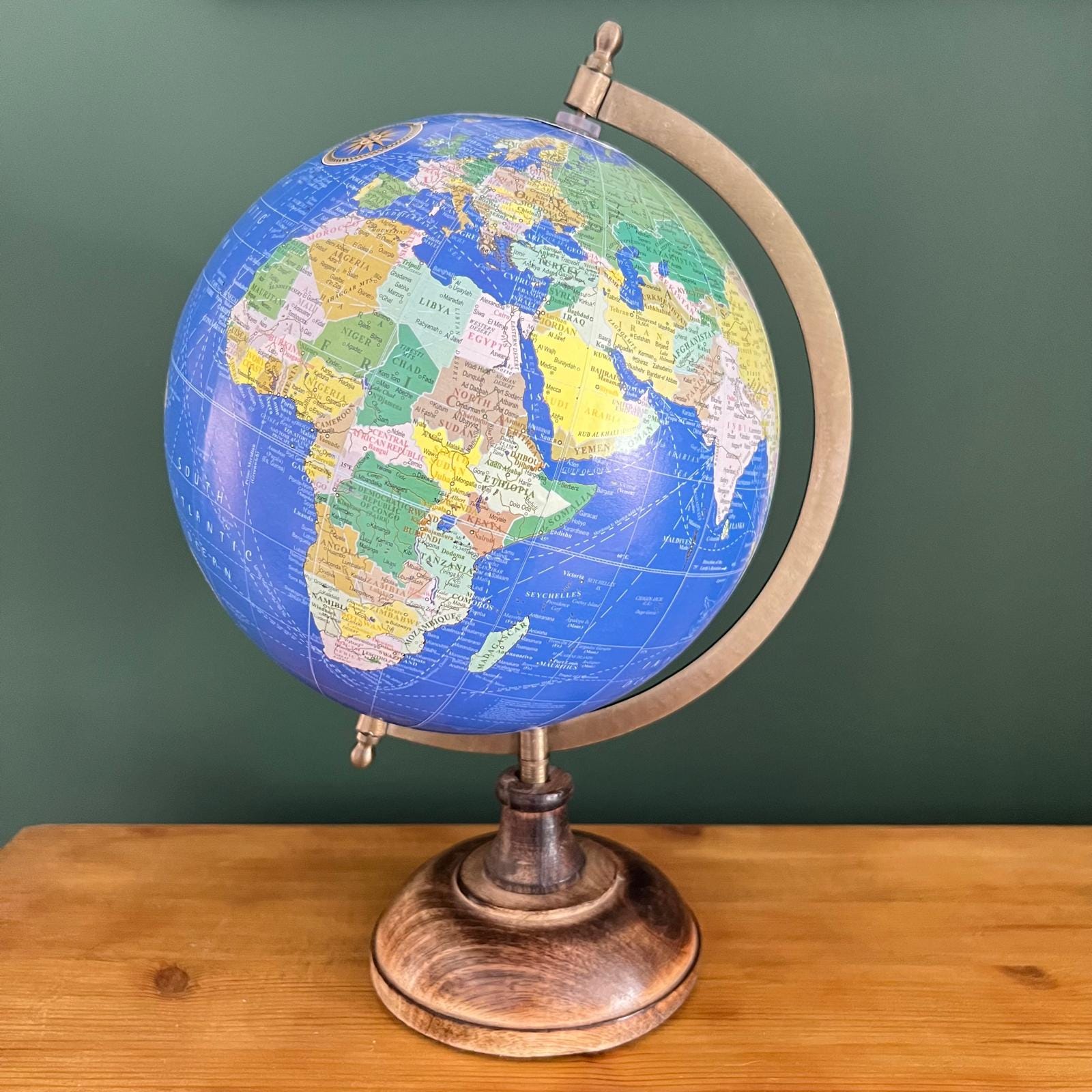 20cm Globe With Wooden Base & Metal Arc, Rotating Vintage