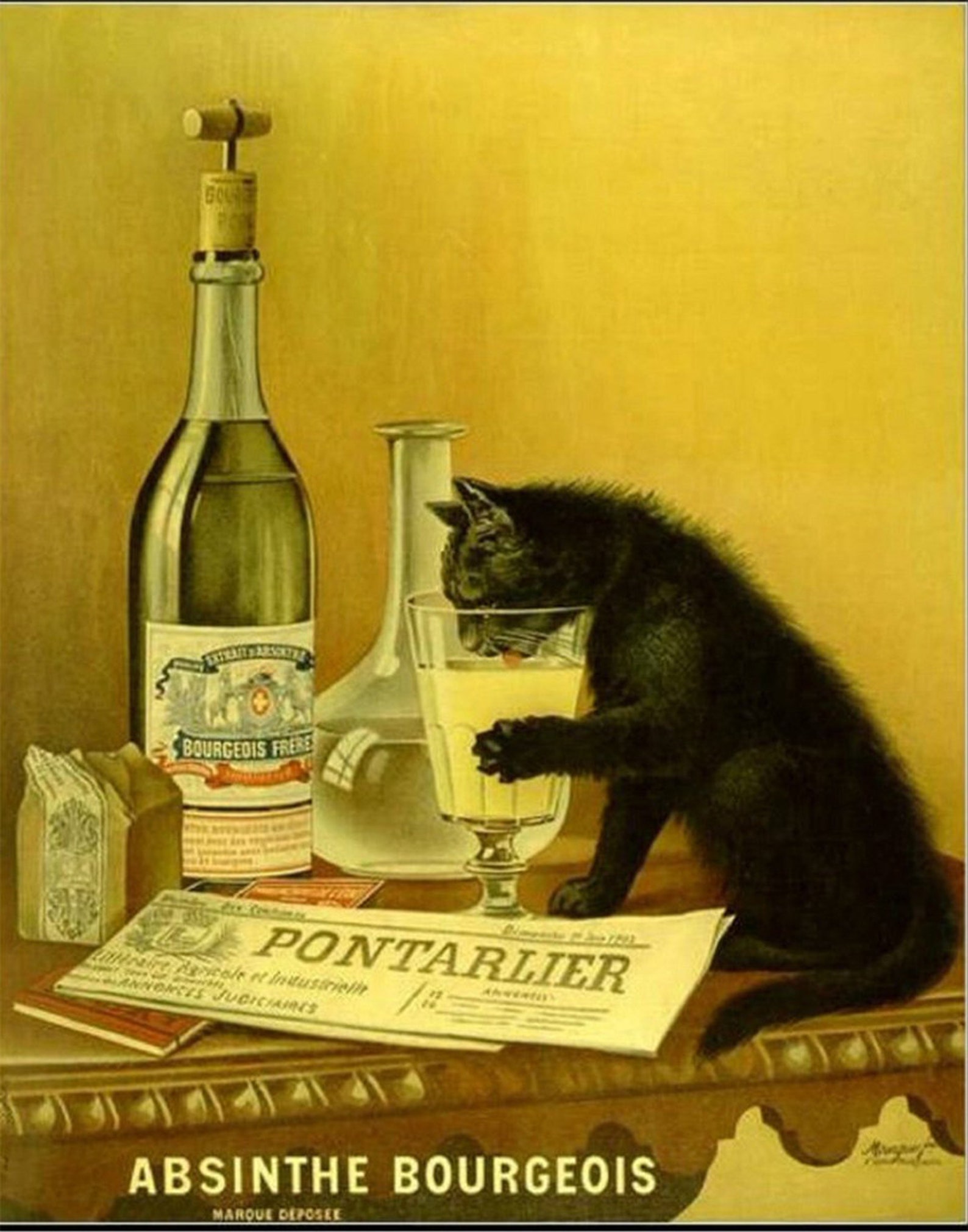 Кот с бутылкой вина