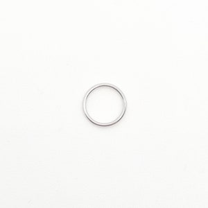 Piccolo anello sottile in acciaio chirurgico a cerchio singolo - Anello per il naso - Piercing al naso - Piercing singolo - Anello per il trago - Anello per l&#39;elica della cartilagine - Piercing per uso quotidiano