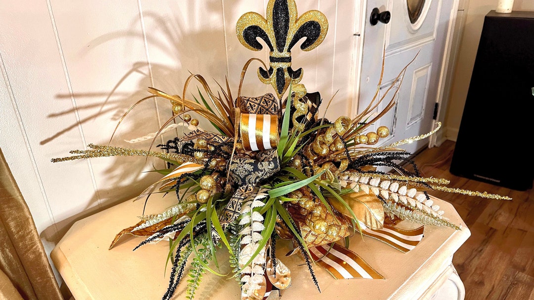 New Orleans Saints Table Arrangement - Etsy