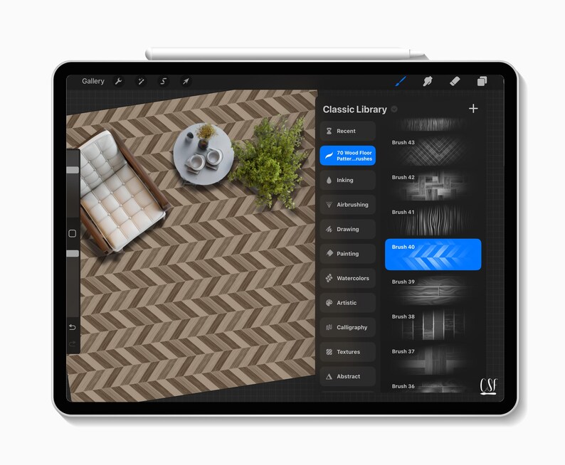 Puede incluir: Una pantalla de tableta digital que muestra una interfaz de software de dise&ntilde;o con un men&uacute; Classic Library. El espacio de trabajo muestra una vista superior de una habitaci&oacute;n con un suelo de madera en espiga, un sill&oacute;n blanco, una mesa redonda y una planta verde.
