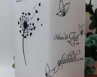 Tischlampe Lampe mit Spruch "Nimm Dir Zeit um glücklich zu sein" Spruch, Deko, Wohndeko, Geschenk, Wohnaccessoires, Schmetterlinge