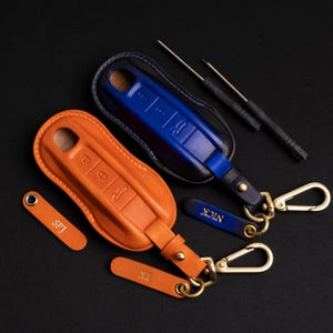 Handmade Porsche Car Key Case, Leather Key Fob Cover For Macan EV, Macan Cayenne Panamera Taycan Cayman 911 GTS Turbo S, Gift For Dad